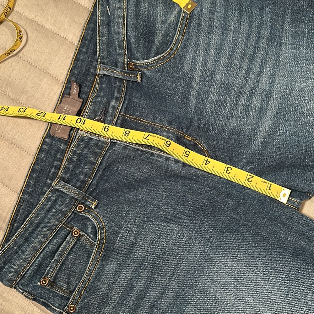 Levi Demi curve classic bootcut, size 12 or 31 - Picture 4 of 16